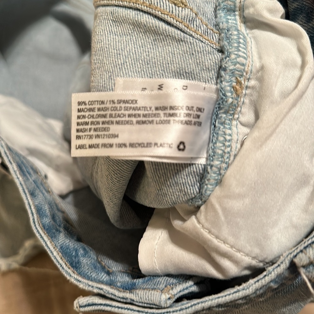 Universal Thread Cutoff Shorts - Picture 4 of 6
